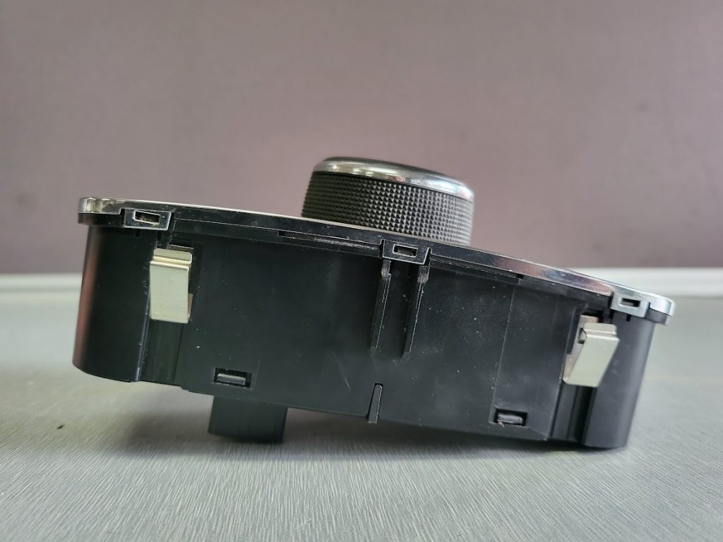 WK 4WD selector switch Jeep Spares